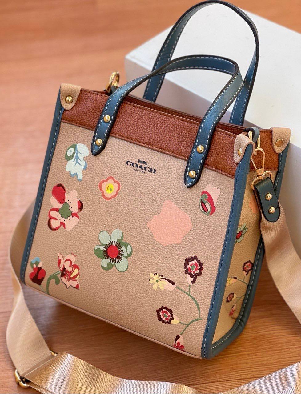 Coach Tote bag