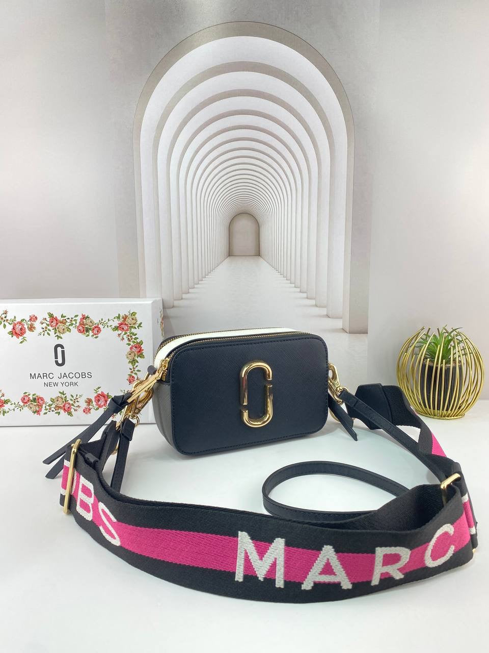 Marc Jacobs Cross bodybag