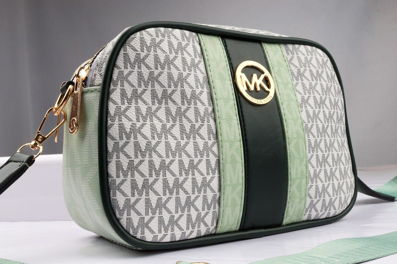 MK cross bodybag