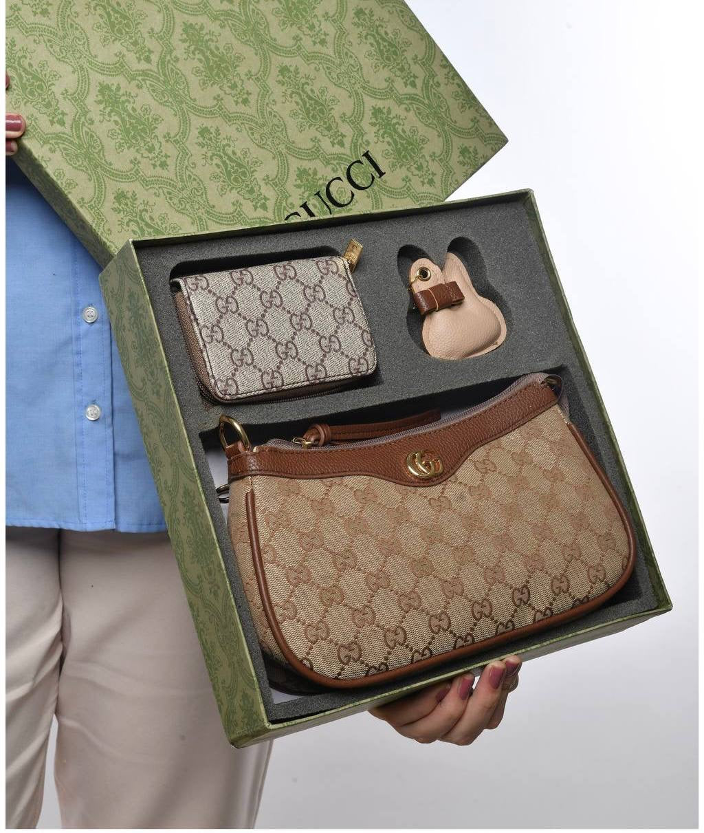 GUCCI  Cross bodybag