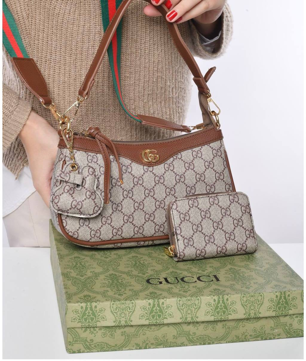 GUCCI  Cross bodybag