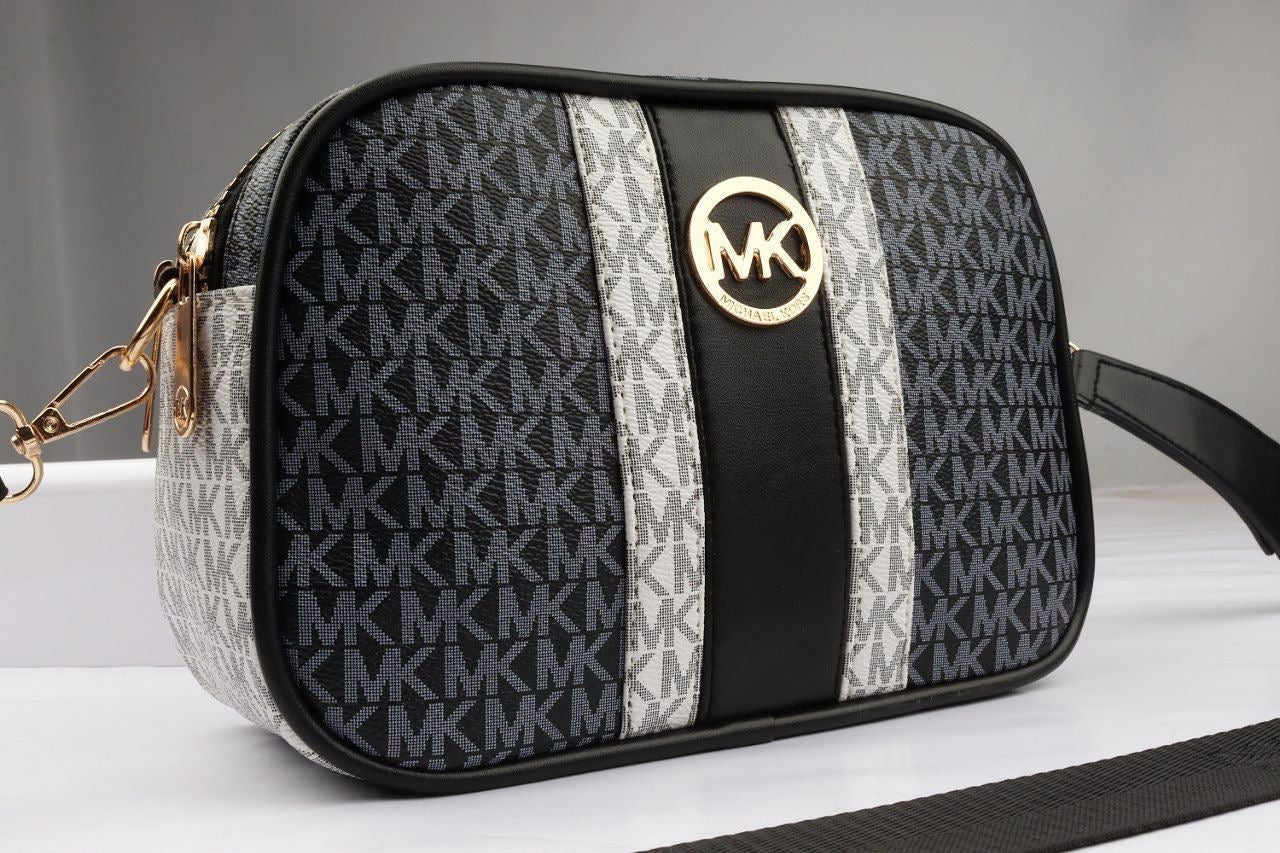 MK cross bodybag