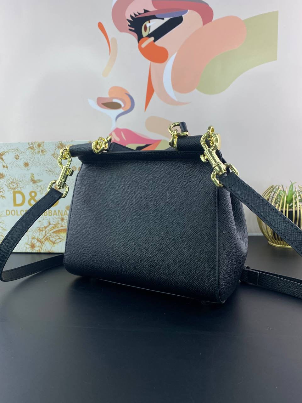 D&G Cross bodybag