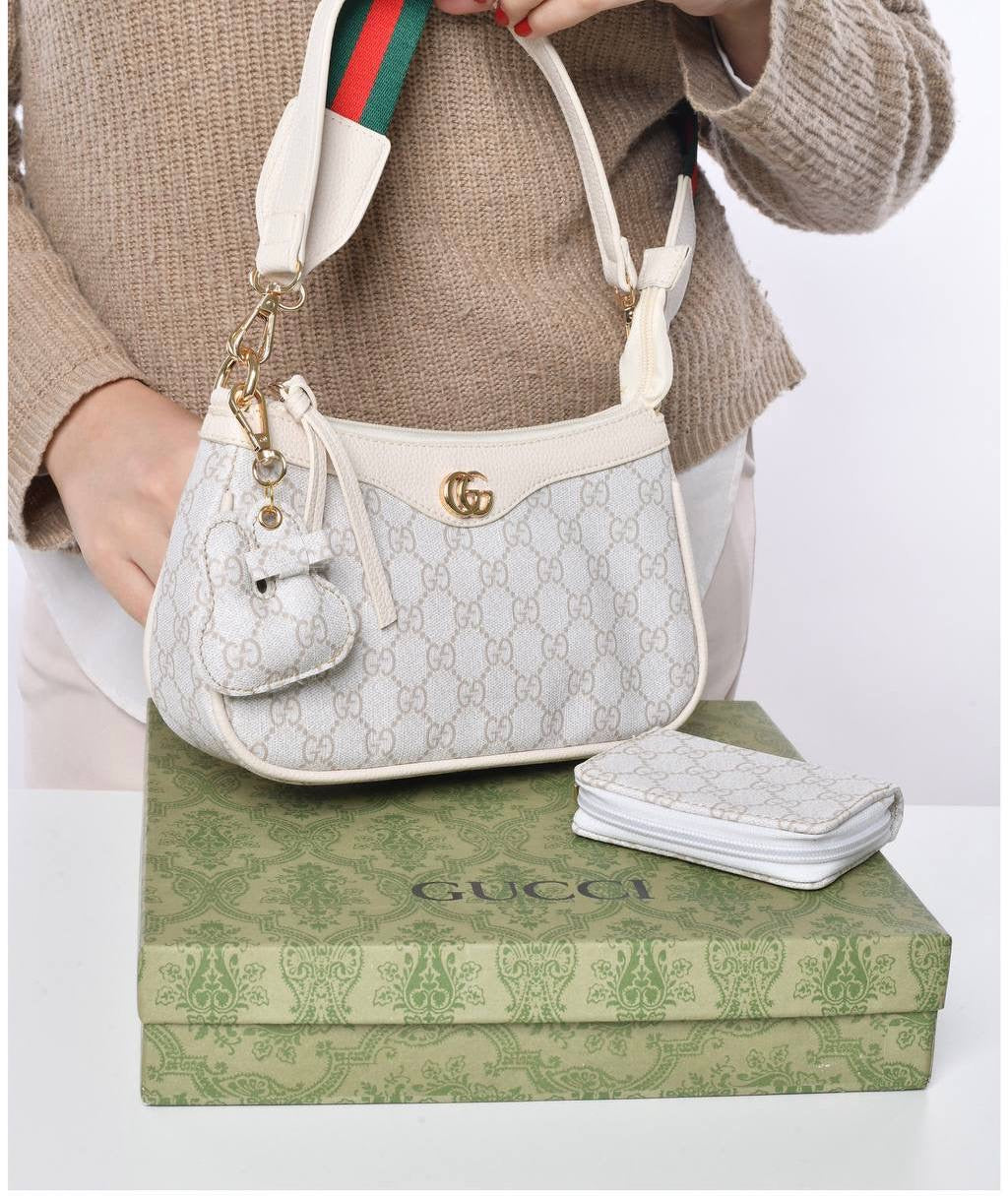 GUCCI  Cross bodybag